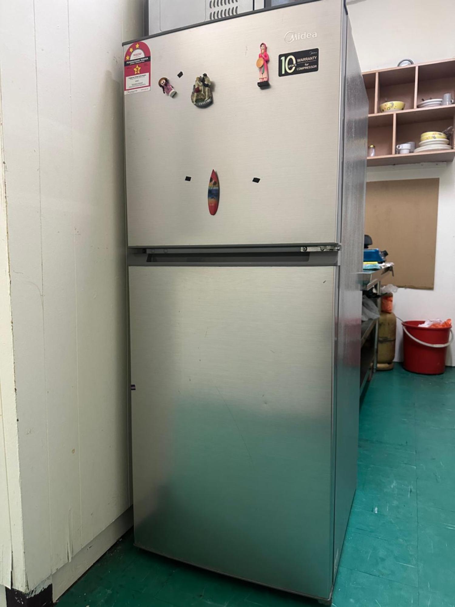 Pelangi Capsule Hostel Johor Bahru Bagian luar foto